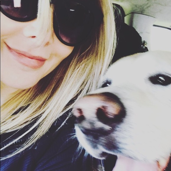 Meet your Posher, Vanessa - Picture 2 of 3